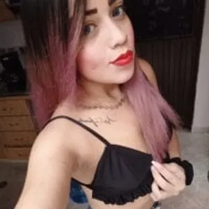 alejandrabrowm2 from stripchat