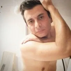 YourFavoriteBottomGay from stripchat