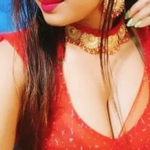 Queenhimanshi from stripchat