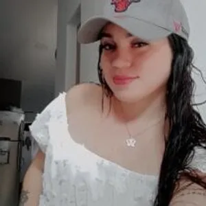 Bossandmiaa from stripchat