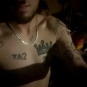 canadianguy12 from stripchat