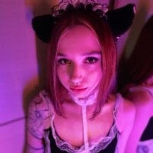 Camgirl is actually offline