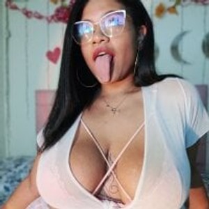 gonewildcams.com aleiasc livesex profile in goth cams