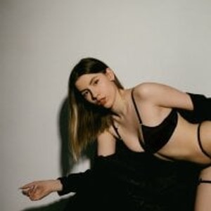 livesexr.com VivianNelson livesex profile in lesbian cams