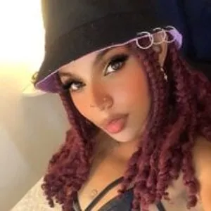 VioletSnake_ from stripchat