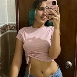 livesex.fan xlunna livesex profile in teen cams