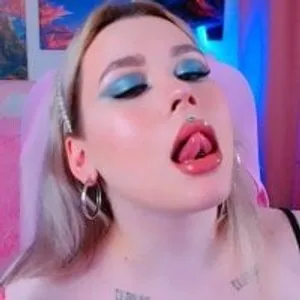 Blueberry-baby from stripchat