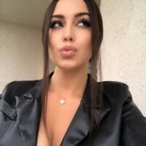 sexcityguide.com BriannelBumblebee livesex profile in hipster cams