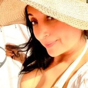 maturelivesexcams.com Adhara_mendez livesex profile in mature cams