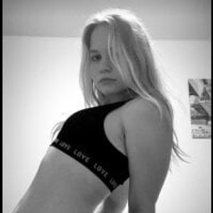 livesex.fan annabel8 livesex profile in spy cams