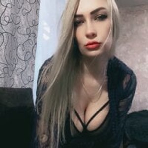 livesex.fan NicoleXRouses livesex profile in shaven cams