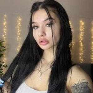 Camgirl is actually offline