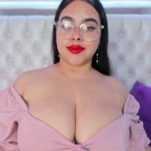 livesex.fan AkilaKin livesex profile in student cams