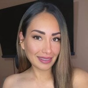 show2cam.com xLadyScarlettx livesex profile in mobile cams