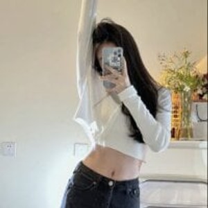 sexcityguide.com Thuy_04 livesex profile in smalltits cams