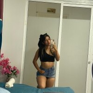 lesbianlivesexcams.com AlanaMartinez_ livesex profile in cei cams