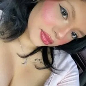 sexyylatinax from stripchat