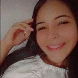 cheapadultsexcams.com rossana-little livesex profile in real cams