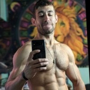 ThatHawtGuy334 Live Cam