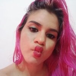 onaircams.com arielbelfly-FISTING livesex profile in public cams