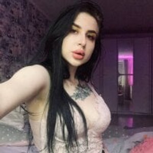 girlsupnorth.com ClaireCastiel livesex profile in facesitting cams