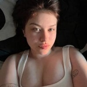 livesexr.com MelissaKingsley livesex profile in asmr cams