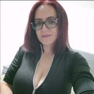 maturelivesexcams.com vaiolet_mooom livesex profile in mature cams