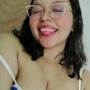 elivecams.com betanie_rousse livesex profile in bignipples cams