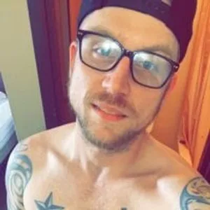 LuCoVuittonXXX from stripchat