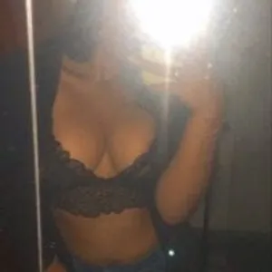 Sexy_dame from stripchat