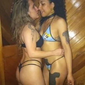 nicolle_and_carrie from stripchat