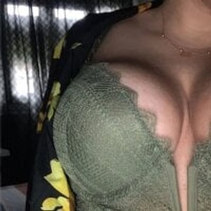 sleekcams.com Hot_Saudia_mom livesex profile in swingers cams