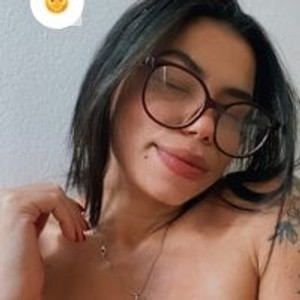 sexcityguide.com GrlAlice livesex profile in vr cams