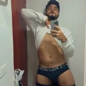 _tony8 from stripchat