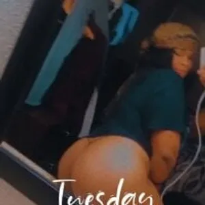 THICKTSJUICY from stripchat