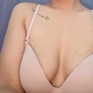 Cam girl breastshavemilk22