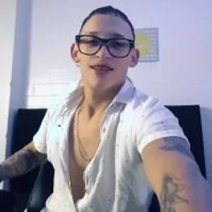 Rey_Muscle from stripchat