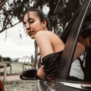 sexcityguide.com ling_ling24 livesex profile in p2p cams