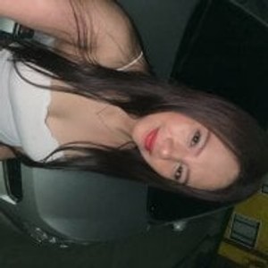 sexcityguide.com lauraguzman livesex profile in bigclit cams