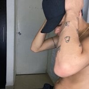 Cam boy 2boy_selfsuck