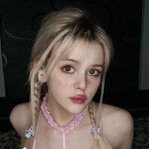 onaircams.com 1ittle_ange1 livesex profile in public cams