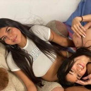 lesbianlivesexcams.com LeylaStarsss livesex profile in teen cams