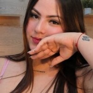 sleekcams.com Saaalmaaa livesex profile in bigclit cams