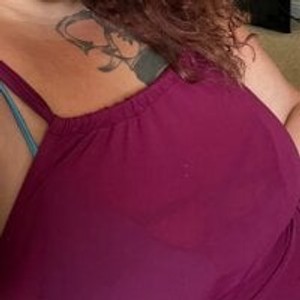 free6cams.com queenrio808 livesex profile in bigass cams