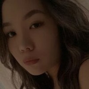 livesex.fan YukaCharm livesex profile in mistress cams