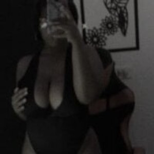 elivecams.com Reina-ebano livesex profile in mistresses cams