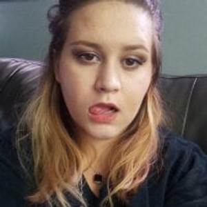 livesex.fan THElilfreakbbw livesex profile in me cams