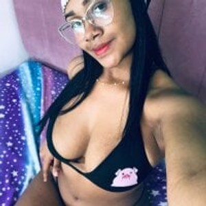 stripchat anabelcm101 Live Webcam Featured On rudecam.live