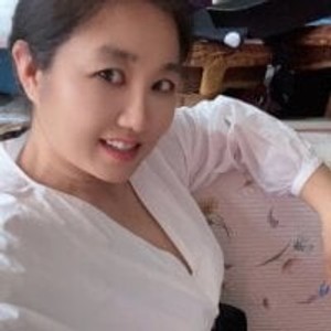 onaircams.com Xueli-8 livesex profile in public cams