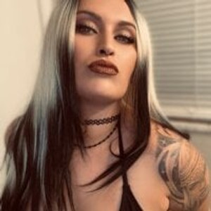 gonewildcams.com Liliynn livesex profile in goth cams